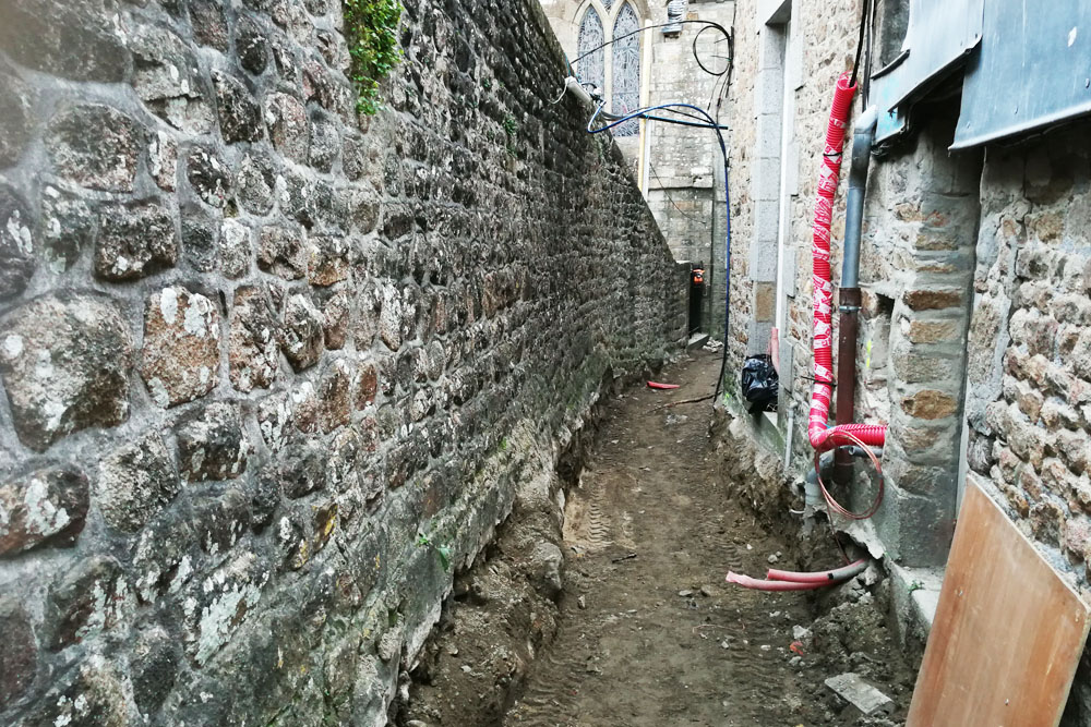 Ruelle après avoir creusé